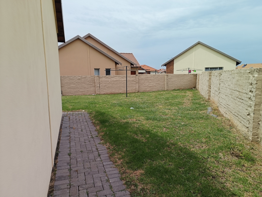 3 Bedroom Property for Sale in Waterkloof Hill Estate North West